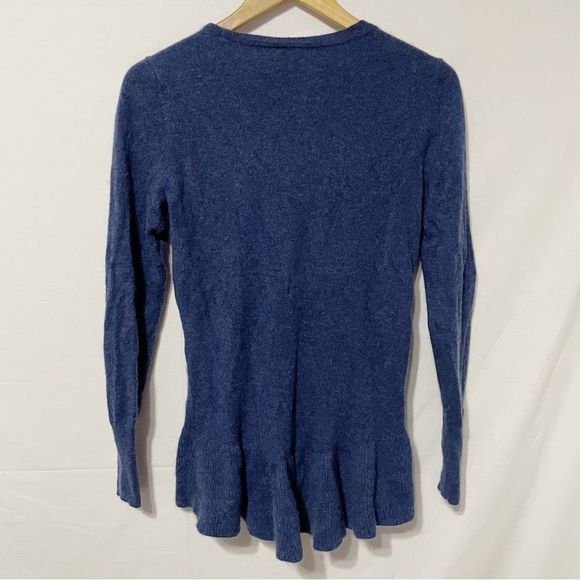 S 100% Cashmere Blue Ruffle Sweater Isaac Mizrahi Live! Pullover V Neck - Picture 3 of 9